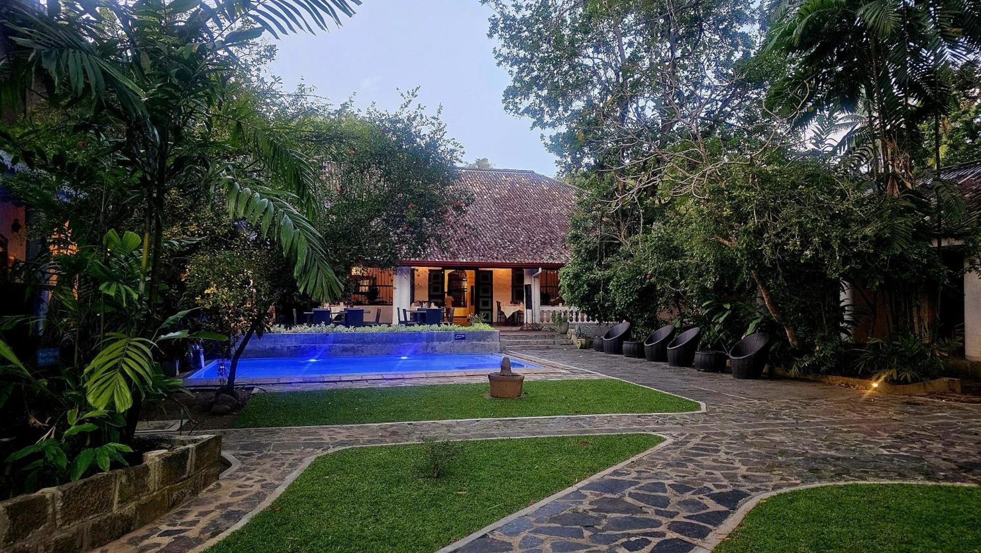 Nooit Gedacht Heritage Hotel Unawatuna Extérieur photo