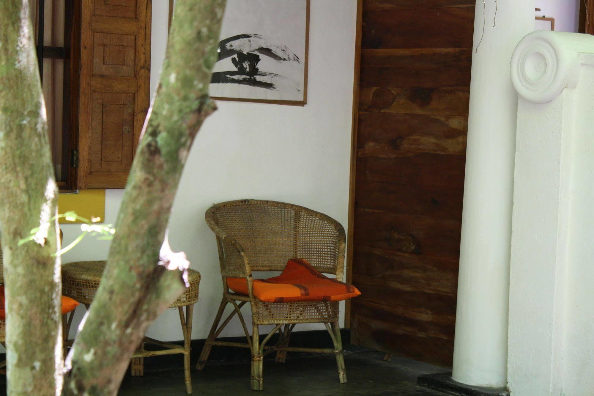 Nooit Gedacht Heritage Hotel Unawatuna Extérieur photo