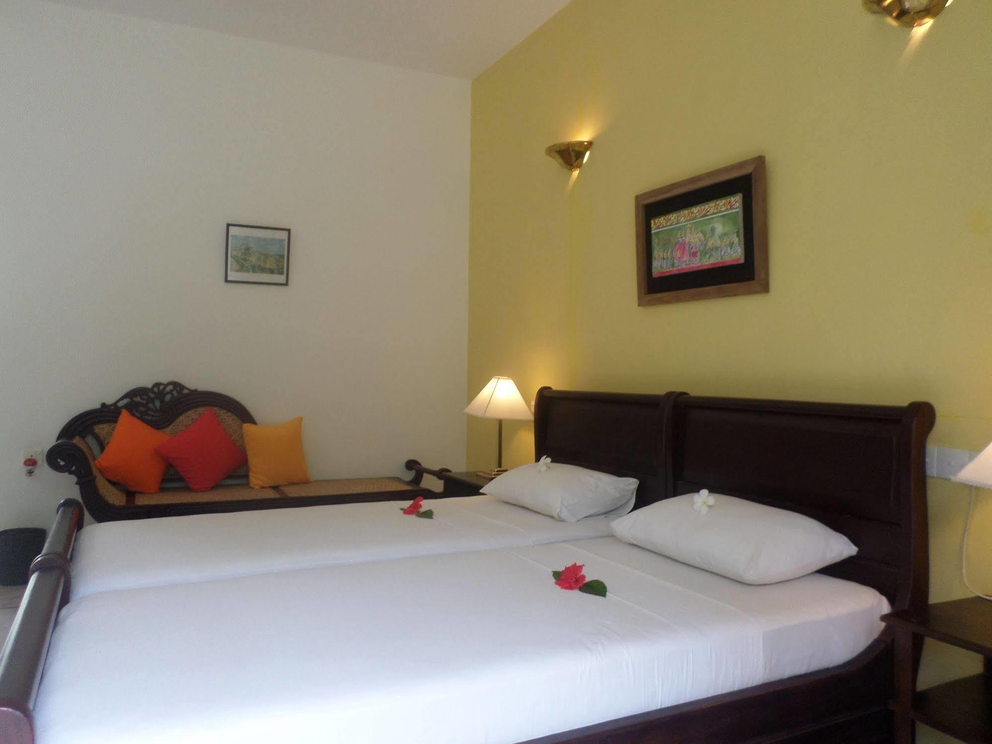 Nooit Gedacht Heritage Hotel Unawatuna Extérieur photo