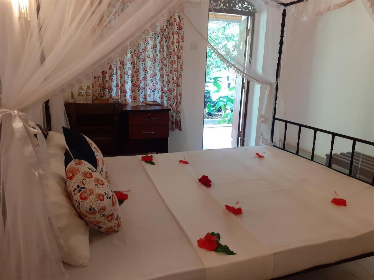 Nooit Gedacht Heritage Hotel Unawatuna Chambre photo