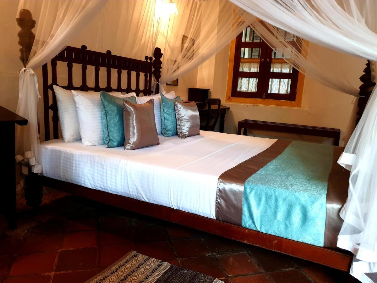Nooit Gedacht Heritage Hotel Unawatuna Extérieur photo