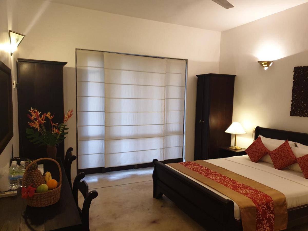 Nooit Gedacht Heritage Hotel Unawatuna Extérieur photo